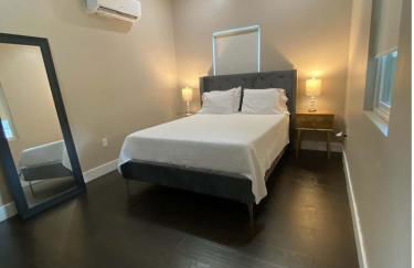 The Front Porch - Photo 25