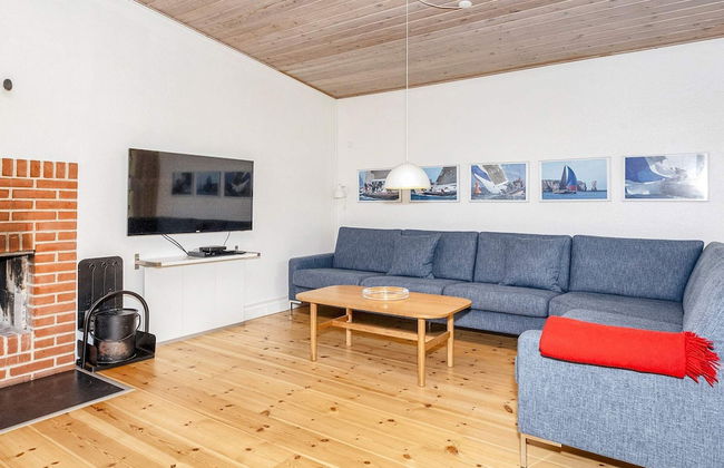 6 Person Holiday Home on a Holiday Park in Hanstholm - Foto 36