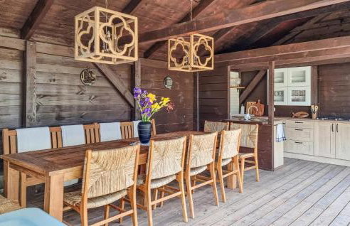 7 Bedroom Lovely Home In Szalstry - Foto 8