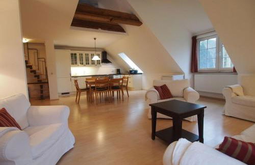 Gut-Rattelvitz-Galerie-F-hochwertig-Sauna-Kamin-eTankstelle-Spielscheune-15-000qm-Park-Land - Foto 4