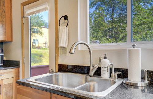 Sunstone Mesa Luxe Broadmoor Getaway w Hot Tub - Foto 30