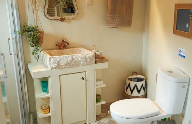 Dandy Villas Dimitsana - a Family Ideal Charming Home in a Quaint Historic Neighborhood - 2 Fireplaces for Romantic Nights - Foto 18