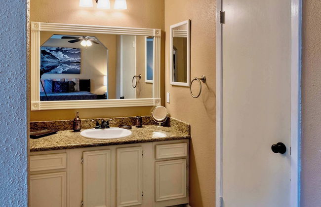 Katy Hideaway Charming 3 Bdr! - Foto 23