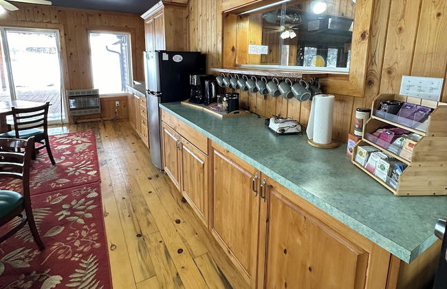 Mount Peale Country Inn and Cabins - Photo 58