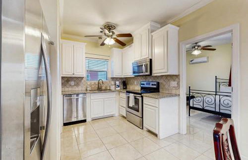 Amazing Canal Front Hot Tub Boat Ramp - Foto 14