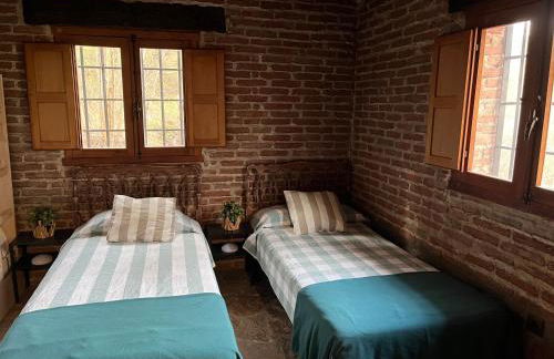 Antiguo Molino con piscina y chimenea en el valle del Tietar - Foto 24