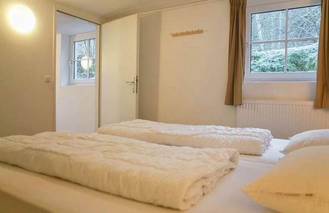 Chalet in Worgl Near Ski Bus Stop - Photo 5