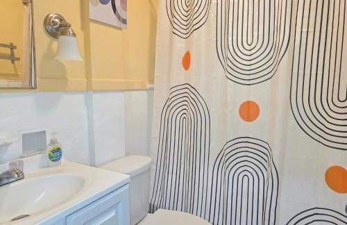 Cute 2 Bedroom Apartment 7 minutes from the falls! - Foto 12