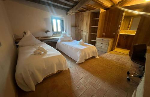 CASA RURAL DE ENSUEÑO EN CANTALLOPS CON 9 HABITACIONES DOBLES CON BAÑOS PRIVADOS Y PISCINA DE 20M x 2,70M - Foto 70