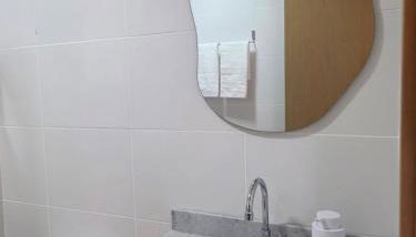 Modern apartment, parking space, Wifi, central, near HCAA - Foto 5