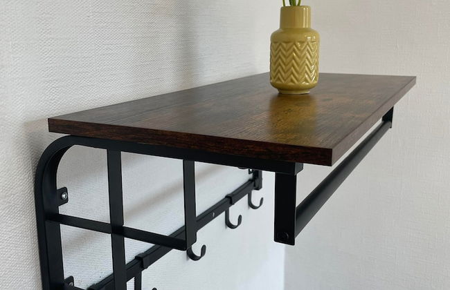 Lovely 3 Bedroom Apartment In Newcastle Upon Tyne With Free Parking - Photo 35