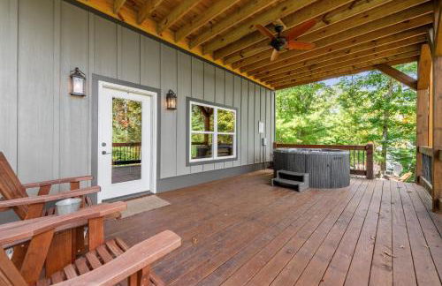 A Mornings Mist - Scouts Overlook - Romantic Retreat, Hot Tub, Cozy Fireplace, Mountain Views at Scouts Overlook - - Foto 51