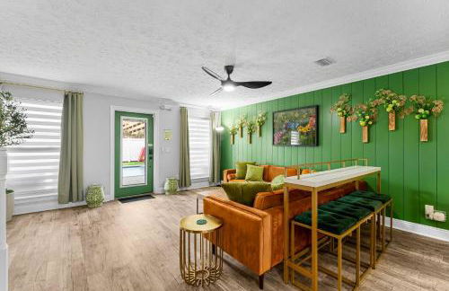 PCB Sleeps 22! 2 Homes, 2 Pools, 2 Mini Golf - Foto 35