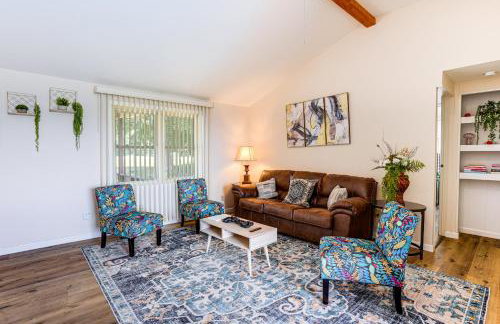 Serene Trenton Home with Pool and Mountain Views! - Foto 6