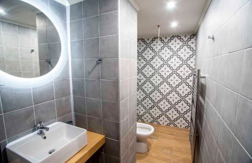 KRISSAIA SEASIDE SUITES - Photo 18