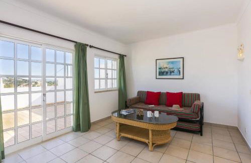 Villa Colina do Sol by Villa Plus - Photo 16