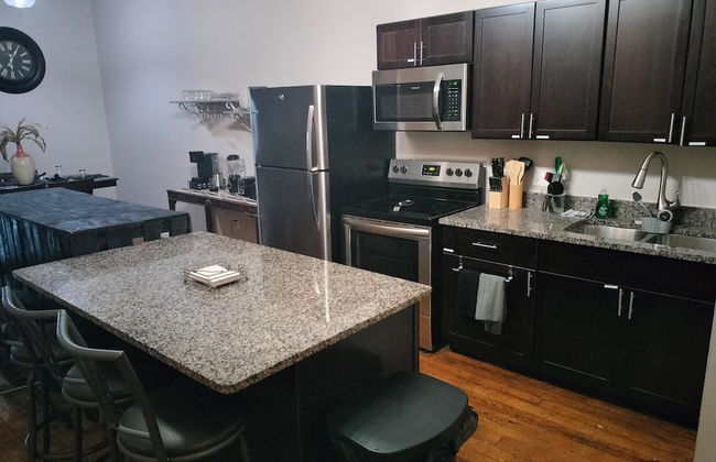 Downtown Detroit Loft - Fully equipped & Absolutely Gorgeous theme by RedAwning - Foto 7