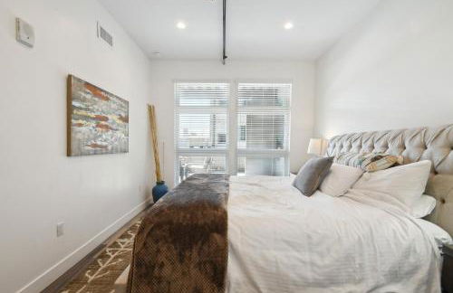 Brushed & Bold | RiNo Art Lofts - Foto 61