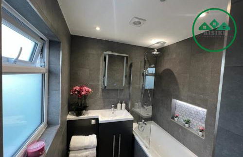 Aisiki Apartments at Stanhope Road, North Finchley, Airconditioned Multiple 2 or 3-Bedroom, Pet Friendly Duplex Flats, King or Twin Beds with Free WiFi - Foto 22