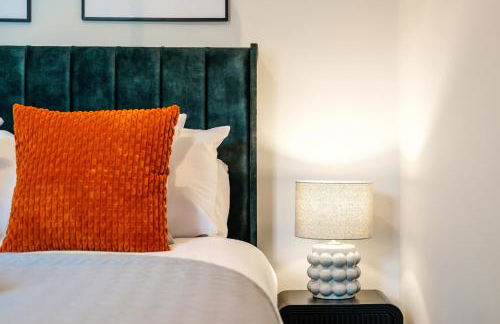 Balfour House - Air Host & Stay - Sleeps 8, free parking - Foto 22