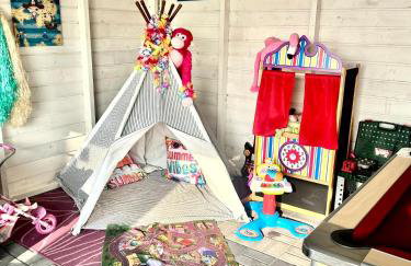 Osada Familia Śmiechów - Foto 22