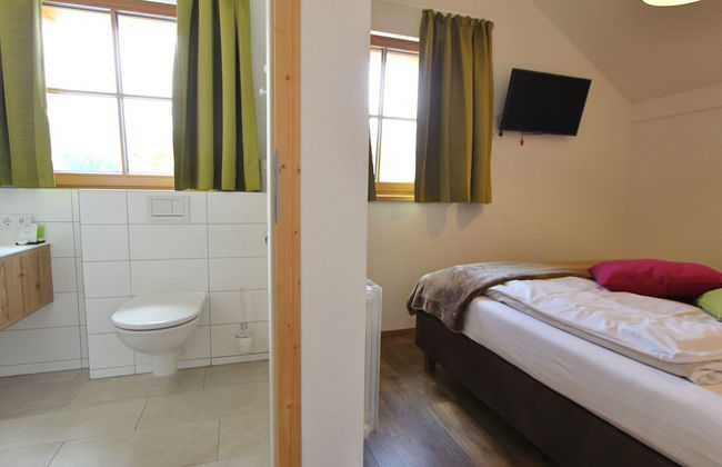 Cozy Chalet in Weisspriach With Terrace - Photo 12