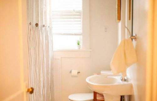 J Birds’ Bungalow in the heart of Midtown - Foto 11