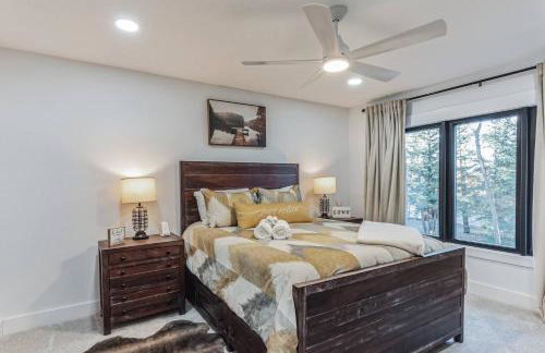 RiverEdge Haven Hot Tub, 5 Beds, Kayaks Near ND - Foto 32