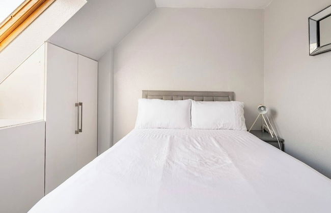 Stunning 5 Bedroom Large Apartment With Parking - Foto 4