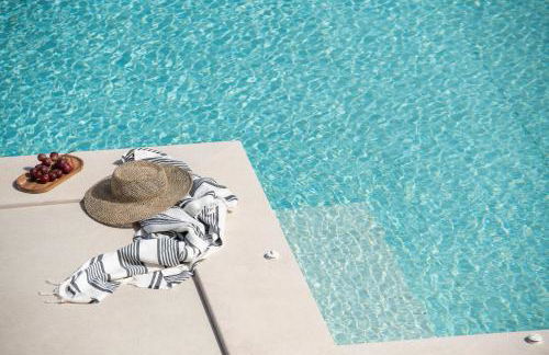 Reveli Suites - Photo 24