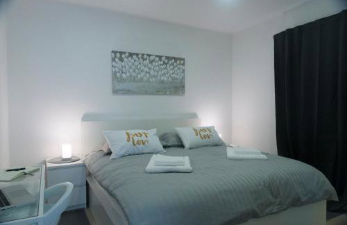 IPS Apartment with free parking - Photo 13