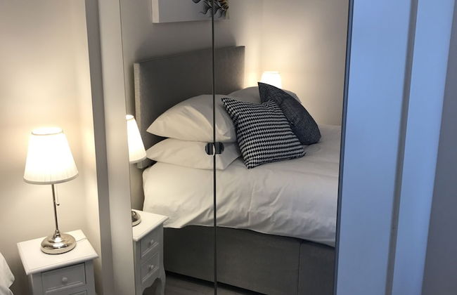 SHQ Apartments - Photo 23