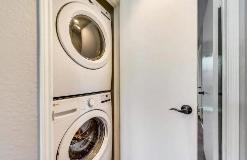 Upgraded 1BD condo Pool Irving I45 - Foto 2