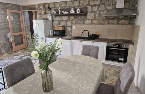 Guest House Roses - Photo 16