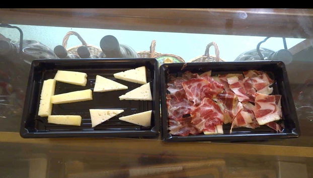 Degustando tapas típicas