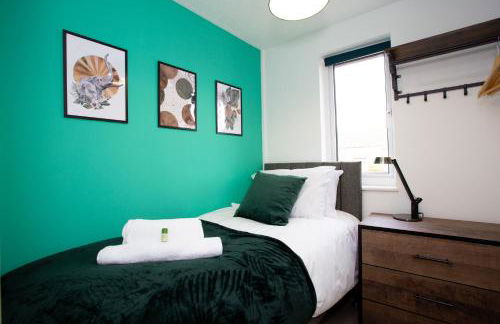 GERARD WALK - Spacious Home, High Speed Wi-Fi, Free Parking, Garden - Foto 4