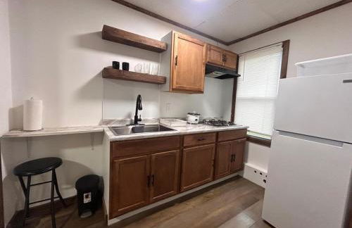 A gem in the heart of Cleveland Unit 3 - Photo 9