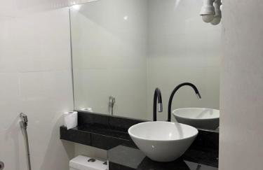 Flat 3 Marias - Praia de João Fernandes - Foto 26