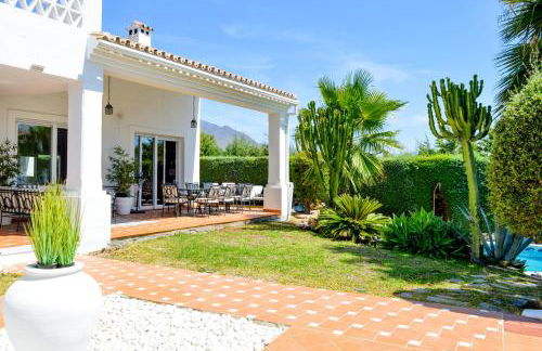 Villa Bendex Estepona Costa Del Sol - Photo 3