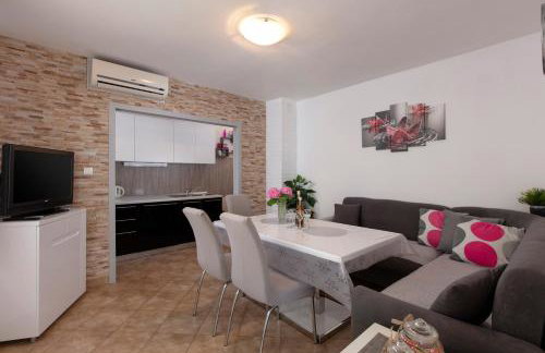 Holiday Home Dajana - Photo 8