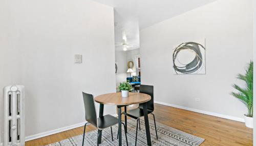 1BR Apartment in Rogers Park with King Bed - Lunt 2E - Foto 5