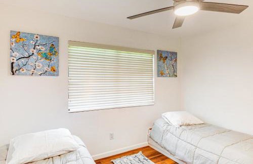 7 Mi to Dtwn Poolside Paradise in Bakersfield! - Photo 17