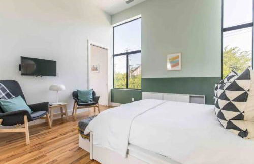 Glamorous Perfectly Located Luxury 2 Bed Townhome - Foto 6