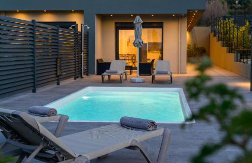 Limi Deluxe Sea View Suites - Private Pools - Foto 79