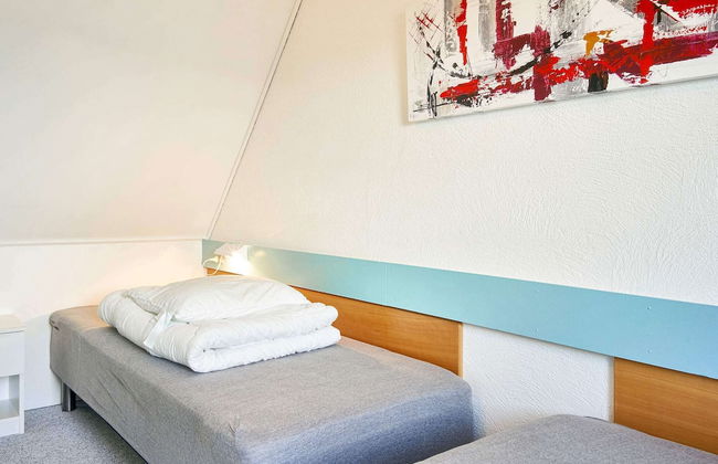 5 Person Holiday Home on a Holiday Park in Gudhjem - Foto 10