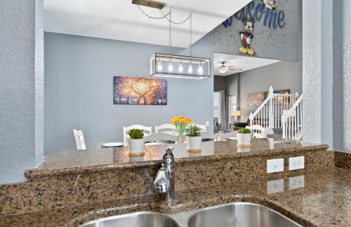 Luxury 5BR Villa Near Disney, Private Pool & Game Room - Foto 9