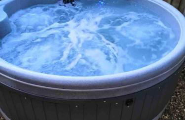 Berwyn Lodge with private hot tub - Foto 21