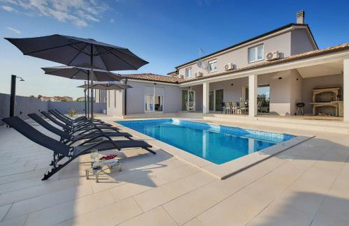 Villa Maas for 10 people near Pula with salt - water pool & pet friendly - Foto 26
