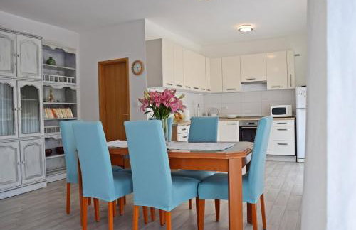 Apartments Katarina with swimming pool - Photo 30