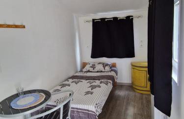 Petit studio, pour une personne - Foto 5